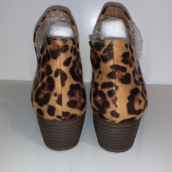 Slip slide pull on leopard print ankle boot - Picture 5 of 6